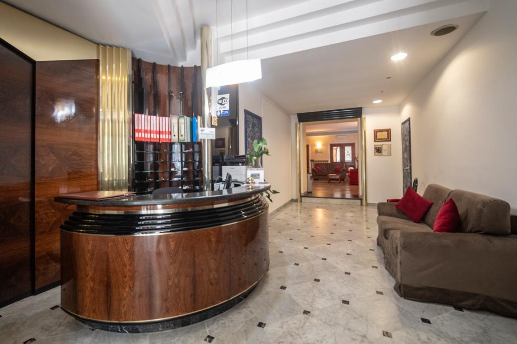 Hotel Italia & Lombardi Montefiascone Luaran gambar